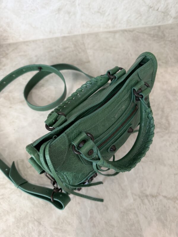 Balenciaga Agneau Classic Hardware Mini City Vert Perroquet
