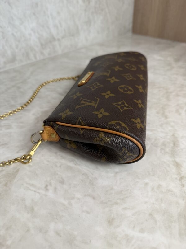 Louis Vuitton Monogram Pochette Eva