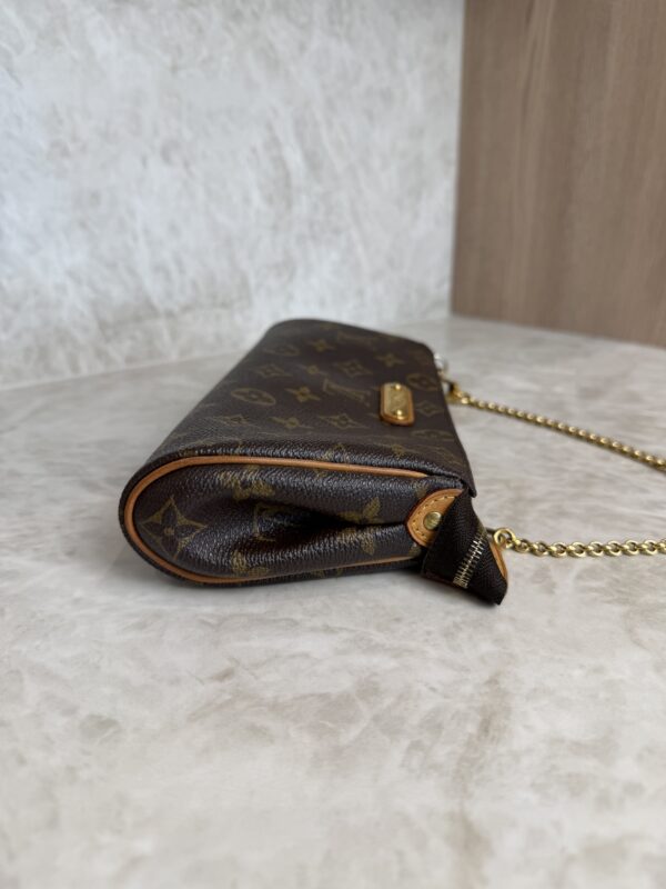 Louis Vuitton Monogram Pochette Eva
