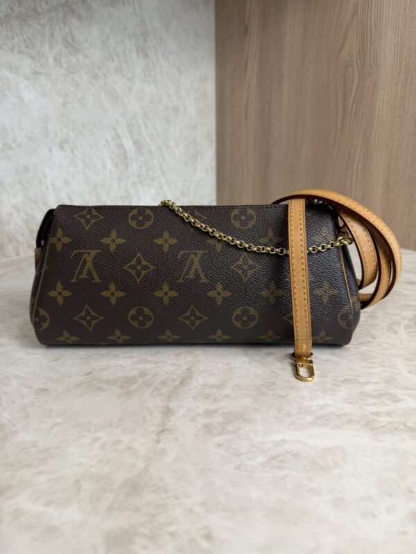 Louis Vuitton Monogram Pochette Eva
