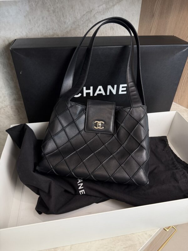 Chanel Vintage CC Lock Flap Shoulder Bag Quilted Small