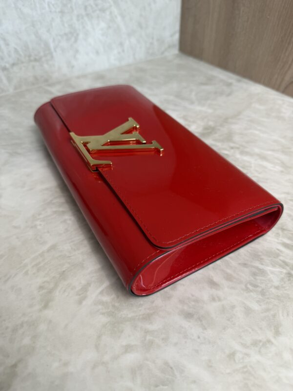 Louis Vuitton Patent Louise Clutch Red