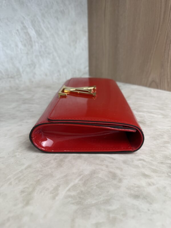 Louis Vuitton Patent Louise Clutch Red