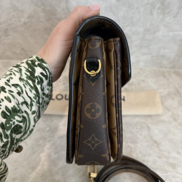 Louis Vuitton Monogram Reverse Pochette Metis