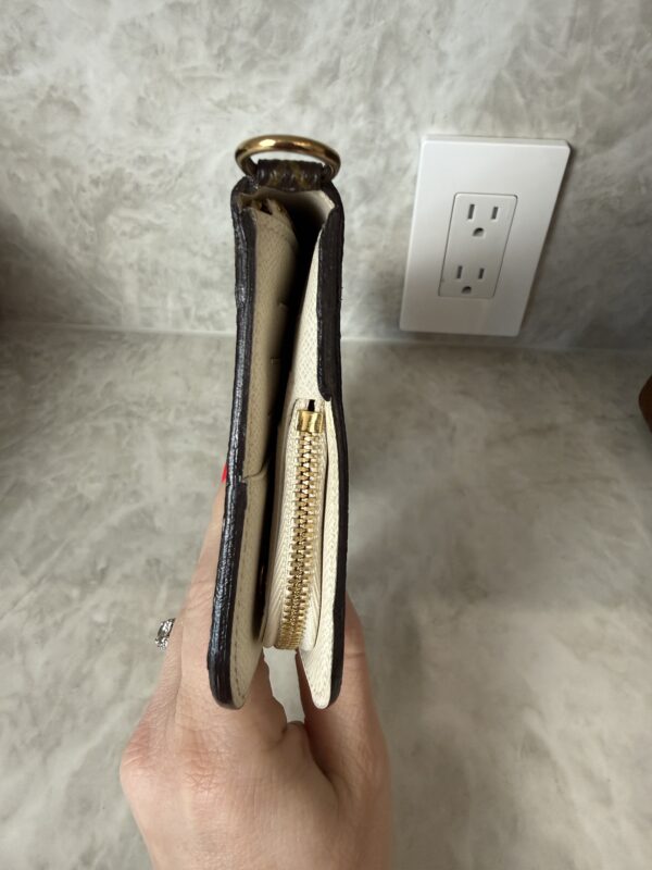 Louis Vuitton Monogram Insolite Wallet White