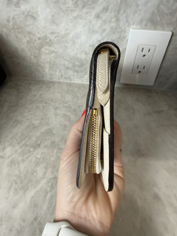 Louis Vuitton Monogram Insolite Wallet White