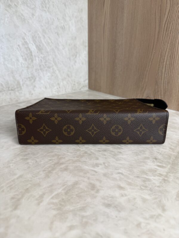 Louis Vuitton Monogram Poche Toilette NM