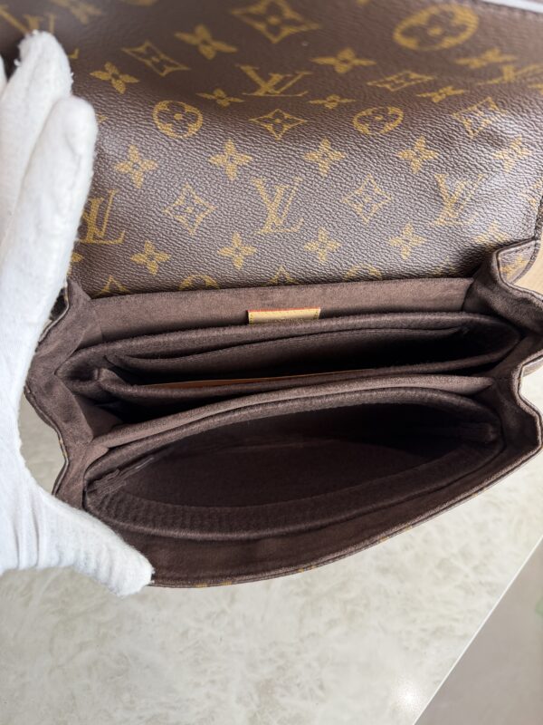 Louis Vuitton Monogram Pochette Metis