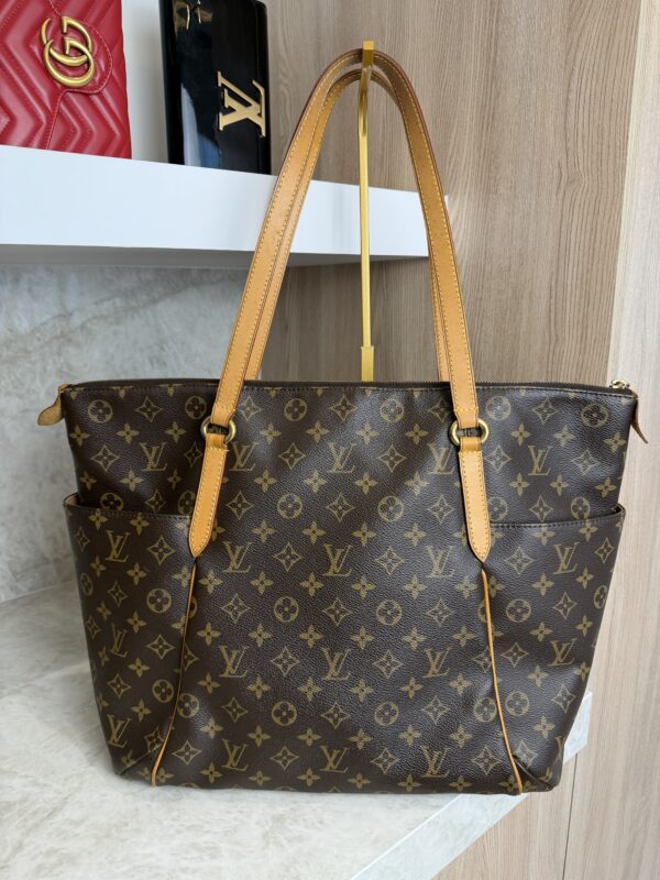 Louis Vuitton Monogram Totally GM