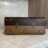 Louis Vuitton Monogram Reverse Giant Onthego MM