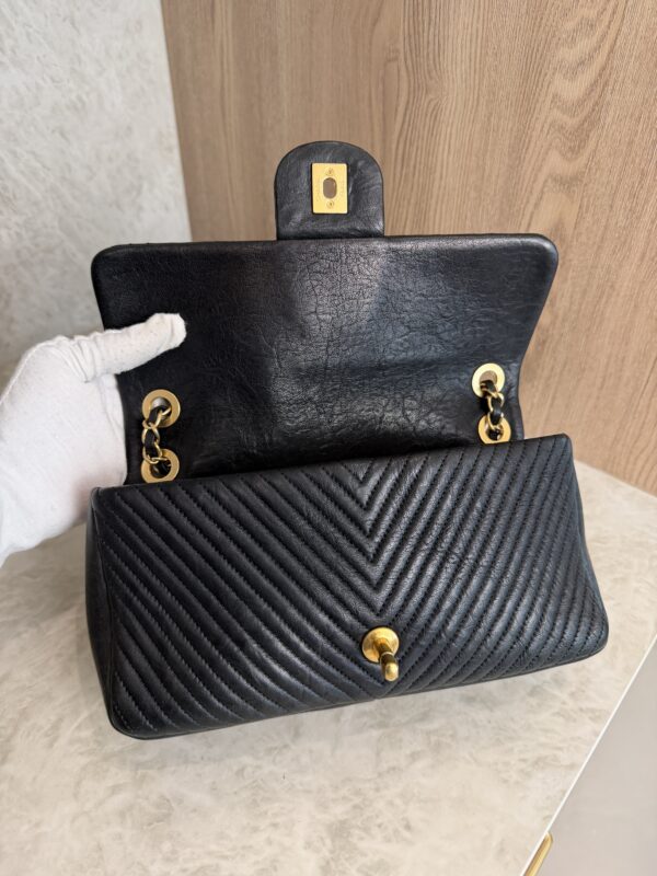Chanel Crumpled Lambskin Chevron Quilted Medium Surpique Flap Black