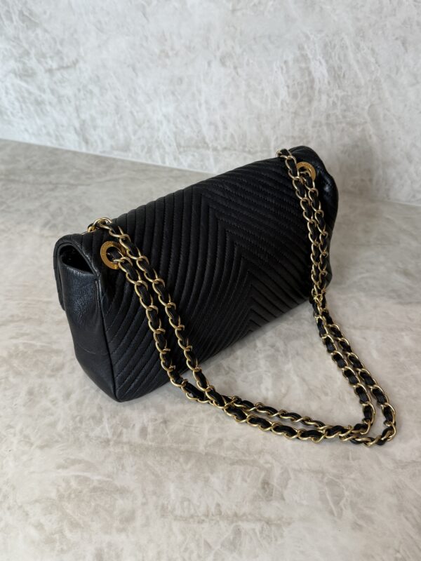 Chanel Crumpled Lambskin Chevron Quilted Medium Surpique Flap Black