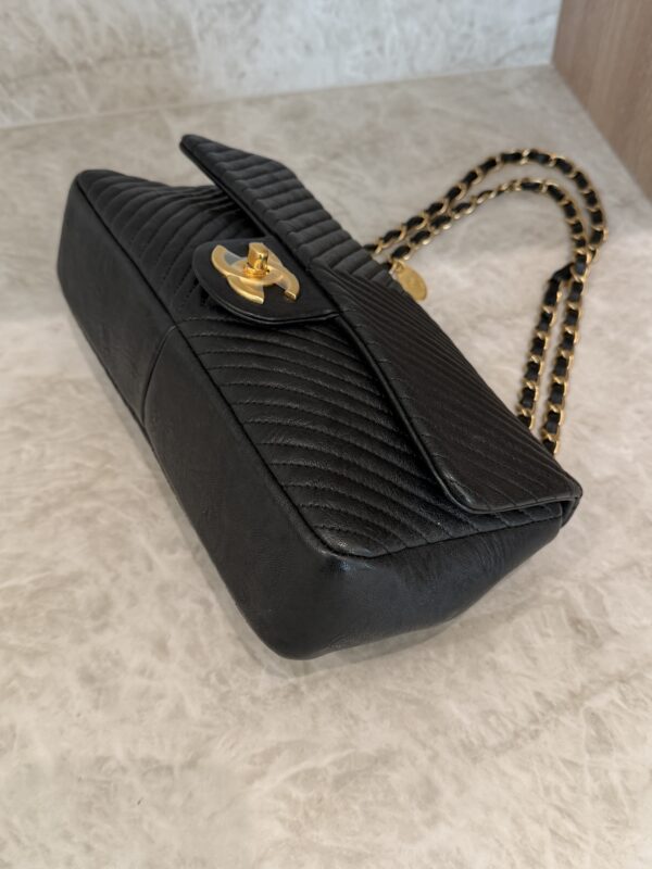 Chanel Crumpled Lambskin Chevron Quilted Medium Surpique Flap Black