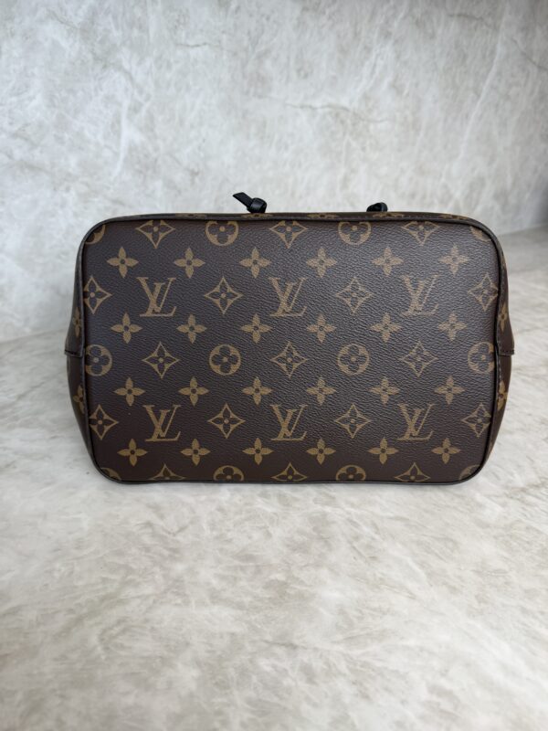 Louis Vuitton Monogram Neonoe MM Noir