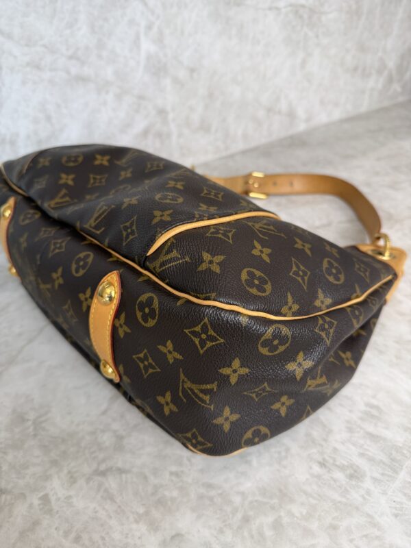 Louis Vuitton Monogram Galliera PM
