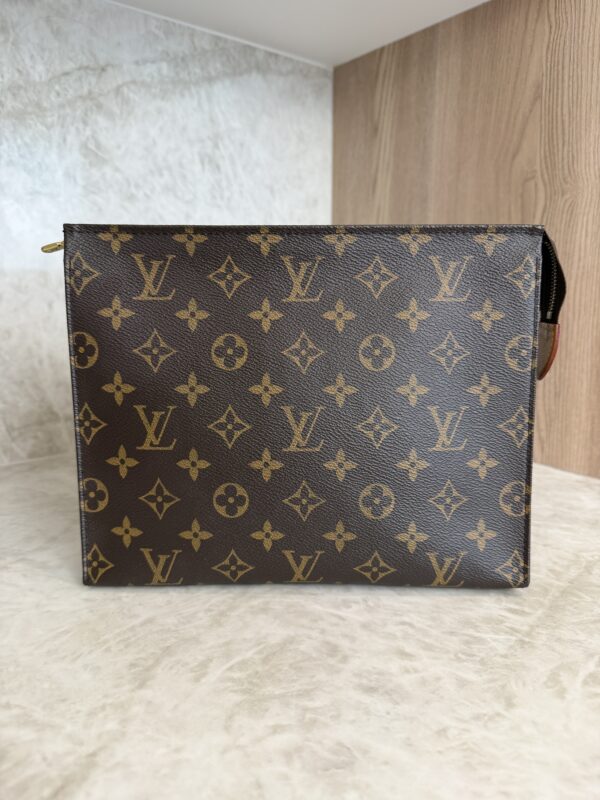 Louis Vuitton Monogram Toiletry 26