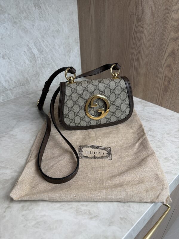 Gucci GG Supreme Monogram Textured Dollar Calfskin Mini Blondie Chain Shoulder Flap Bag Beige Ebony New Acero