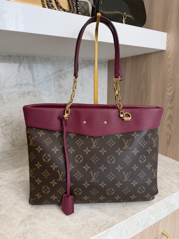 Louis Vuitton Pallas Shopper Monogram Canvas and Calfskin