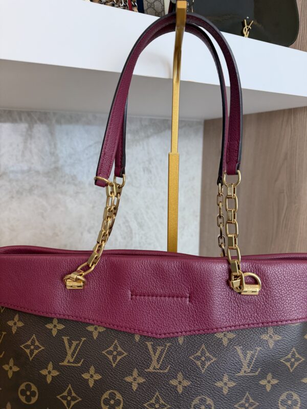 Louis Vuitton Pallas Shopper Monogram Canvas and Calfskin