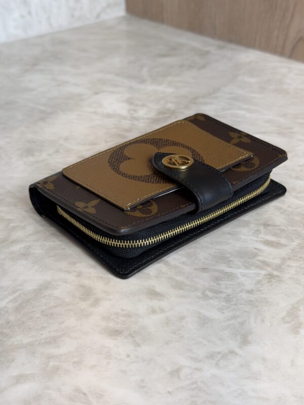 Louis Vuitton Reverse Monogram Juliette Wallet
