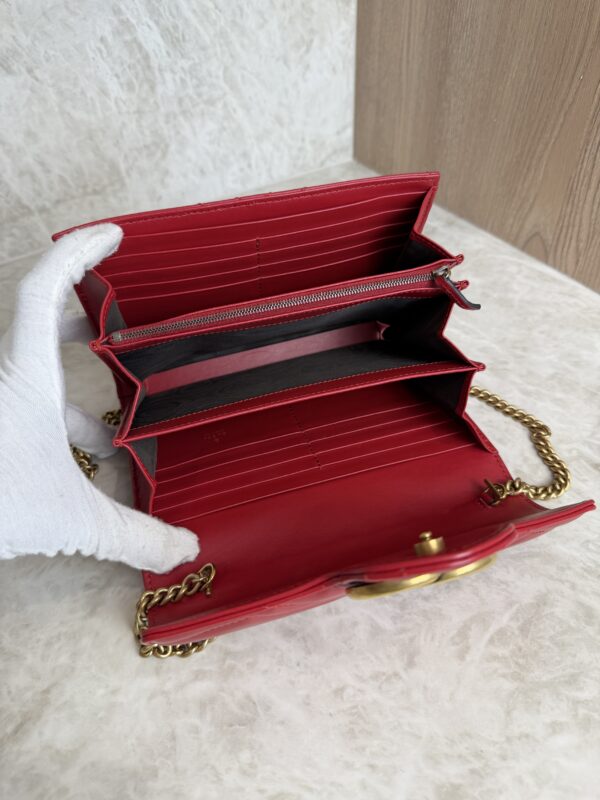 Gucci Calfskin Matelasse GG Marmont Chain Wallet Red