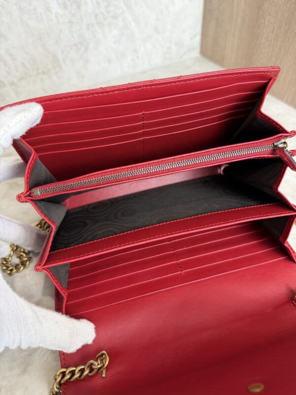 Gucci Calfskin Matelasse GG Marmont Chain Wallet Red