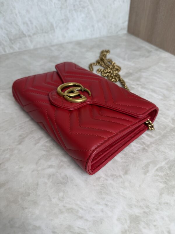 Gucci Calfskin Matelasse GG Marmont Chain Wallet Red