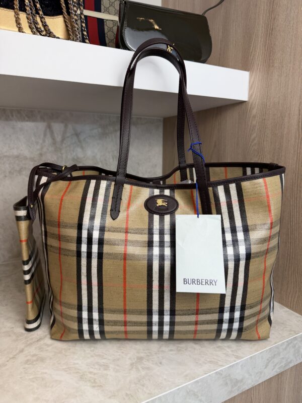 Burberry Large Highland Tote