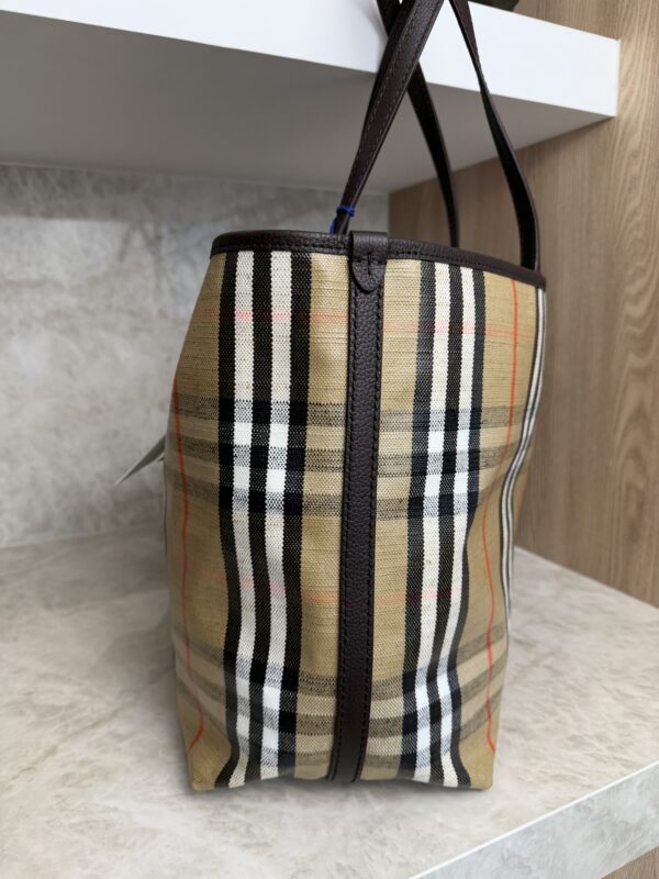 Burberry Large Highland Tote