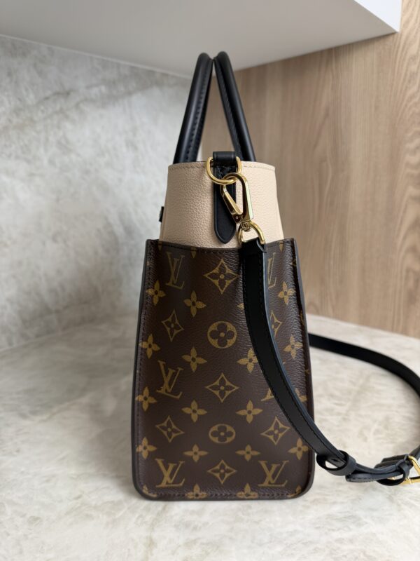 Louis Vuitton Calfskin Monogram On My Side MM Laurier Green Toffee Latte Beige