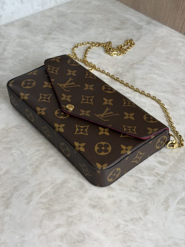 Louis Vuitton Monogram Pochette Felicie Chain Wallet