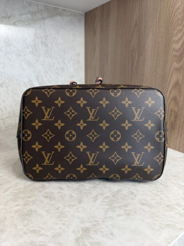Louis Vuitton Monogram Neonoe MM Rose Ballerine