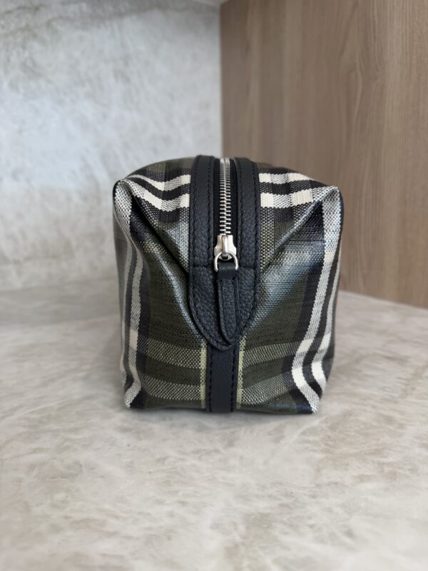 Burberry Highlands Travel Pouch