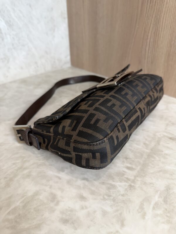 Fendi Zucca Baguette Tobacco