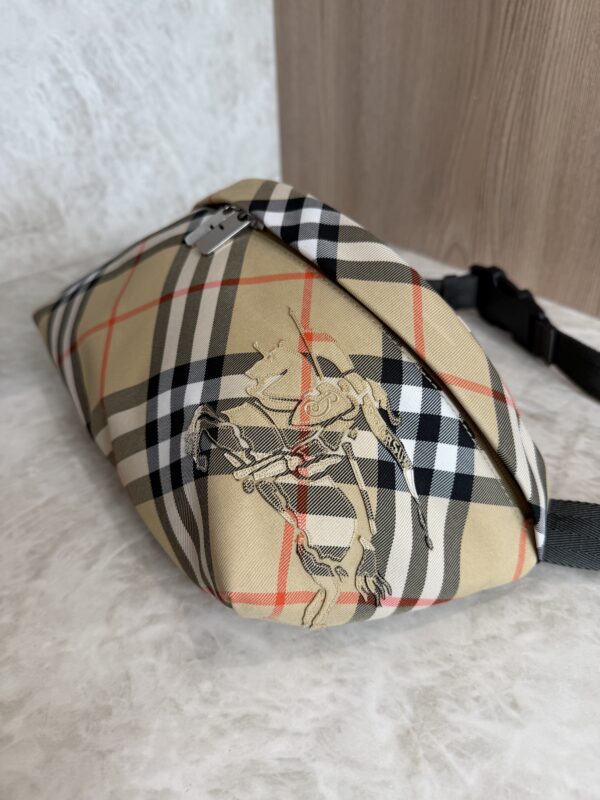 Burberry Essential Check Belt Bag
