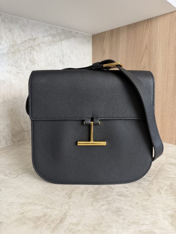 Tom Ford Tara Medium Crossbody in Grained Leather with Leather Strap Black