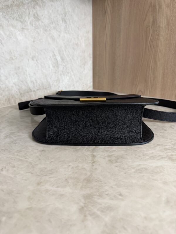 Tom Ford Tara Medium Crossbody in Grained Leather with Leather Strap Black