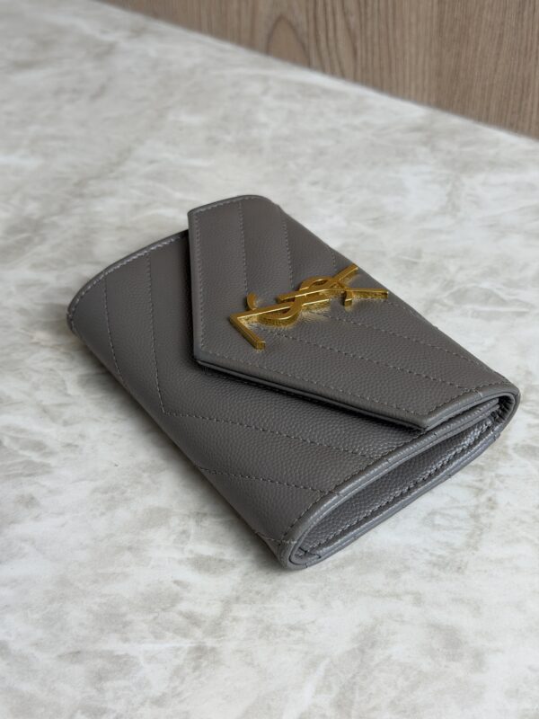 Saint Laurent (YSL) Grain De Poudre Matelasse Chevron Small Monogram Envelope Wallet