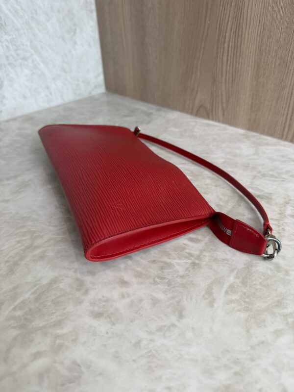 Louis Vuitton Epi Pochette Accessories 24 Red