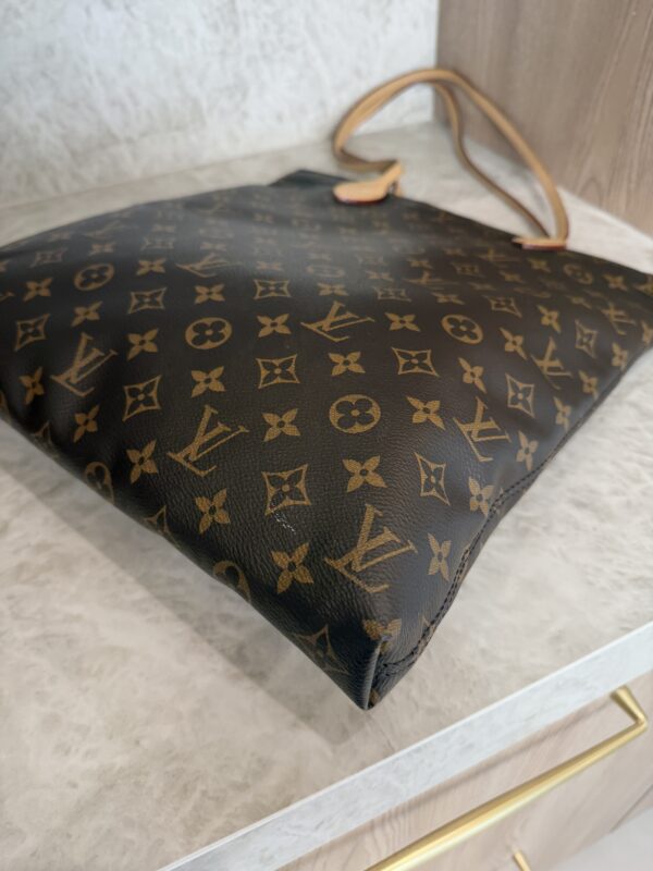 Louis Vuitton Monocgram Monogram Carry It