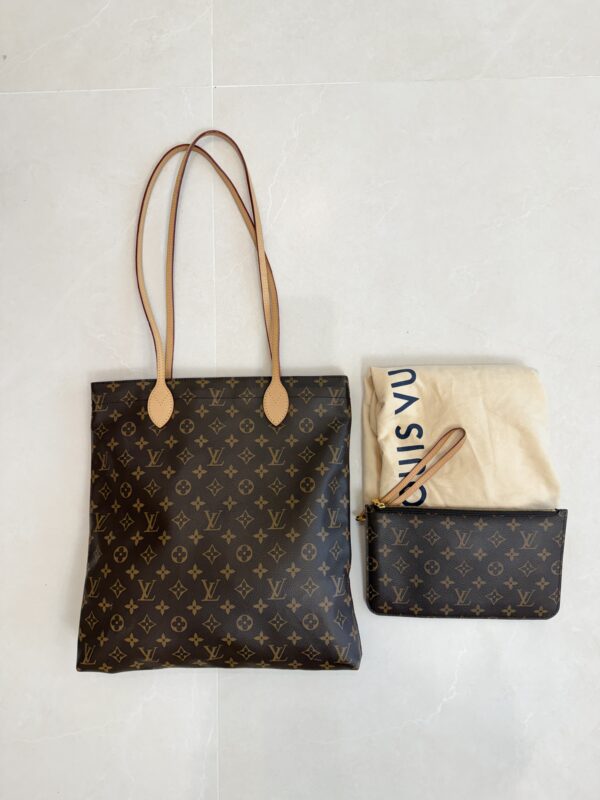 Louis Vuitton Monocgram Monogram Carry It