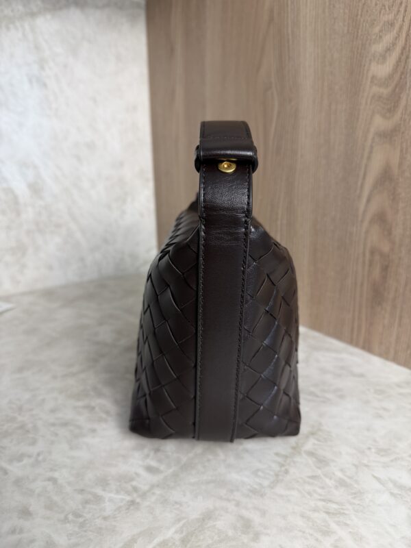 Bottega Veneta Calfskin Nappa Intrecciato Candy Wallace Fondant