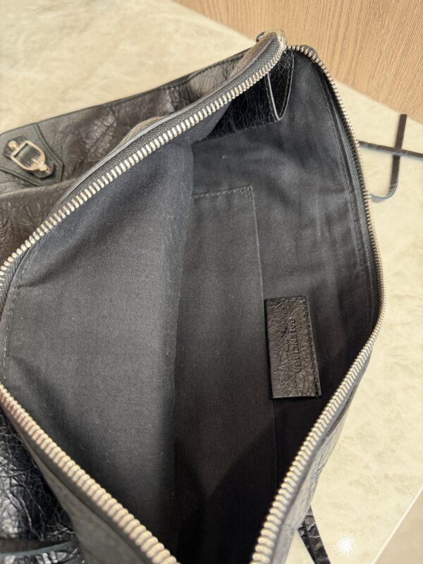 Balenciaga Agneau Classic Hardware Small Pouch Black