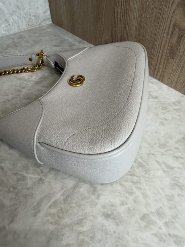 Gucci Goatskin Small Aphrodite Shoulder Bag