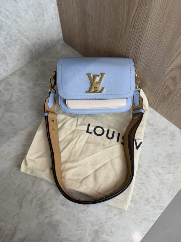 Louis Vuitton Grained Calfskin Lockme Tender