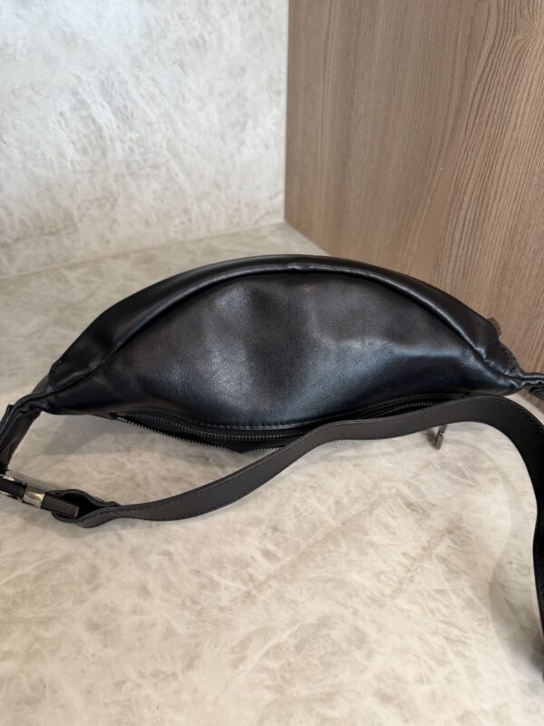 Louis Vuitton Monogram Eclipse Discovery Bumbag