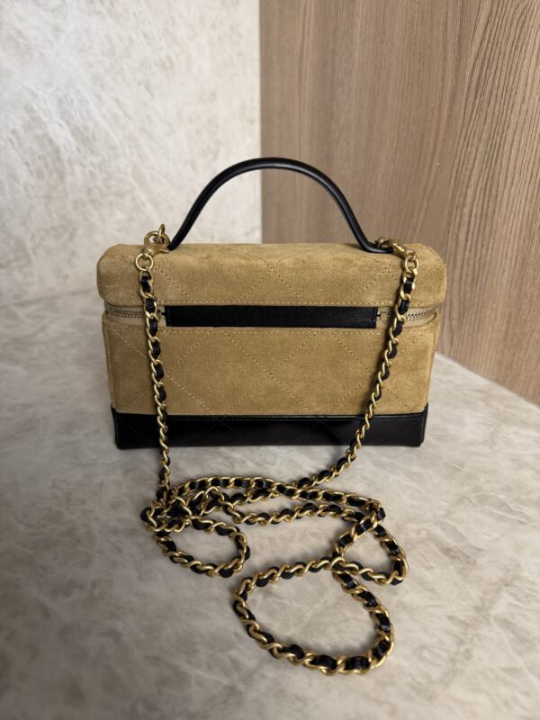 Chanel Suede Calfskin Shiny Lambskin Stitched Top Handle Slim Vanity Case With Chain Beige Black