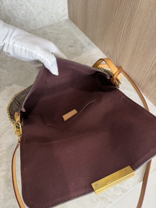 Louis Vuitton Monogram Favorite MM