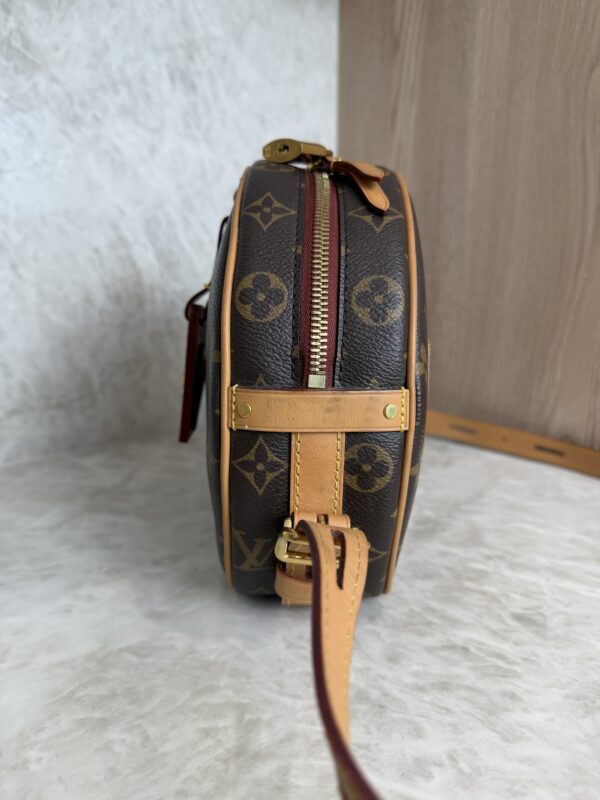 Louis Vuitton Monogram Boite Chapeau Souple MM Bag
