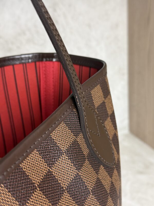 Louis Vuitton Damier Ebene Neverfull MM